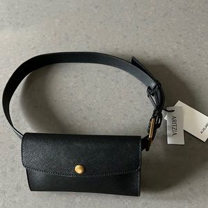Aritzia belt bag